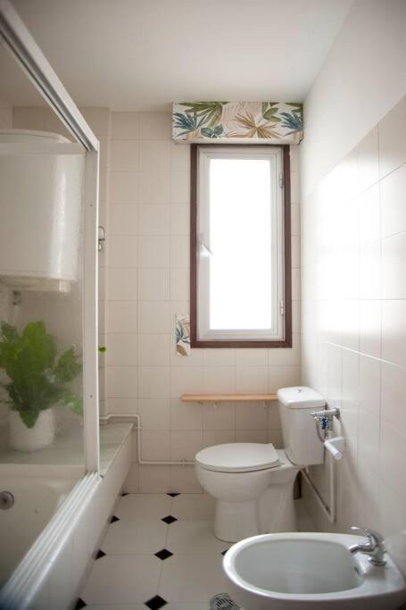 Casa Amplia, Confortable, Centrica By Prishomes Vigo Ngoại thất bức ảnh